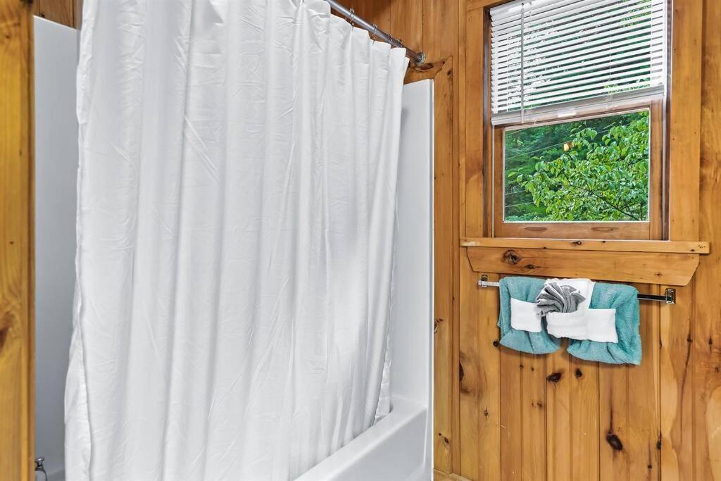 Lazy Fox Retreat Villa Сивиървил Екстериор снимка